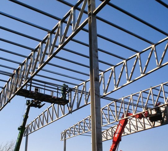 Strutture metalliche certificate: affidabilità, innovazione e qualità per costruzioni industriali e civili.