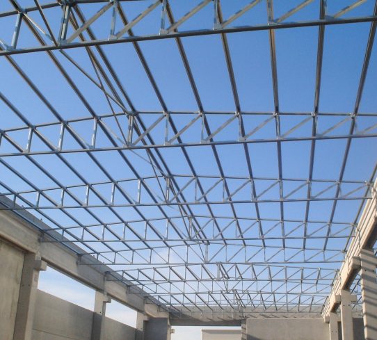 Strutture metalliche certificate: affidabilità, innovazione e qualità per costruzioni industriali e civili.